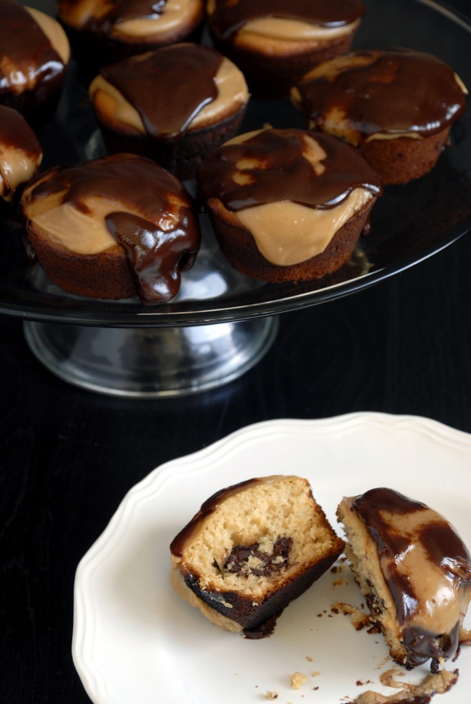 peanut butter chocolate cupcakes